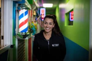 H-TownHR-3742-1 Hounds Town USA Franchise Gallery - 12